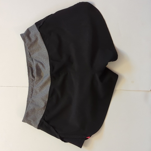 Hind women's workout shorts - Picture 2 of 7